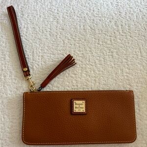 Dooney & Bourke wristlet bag